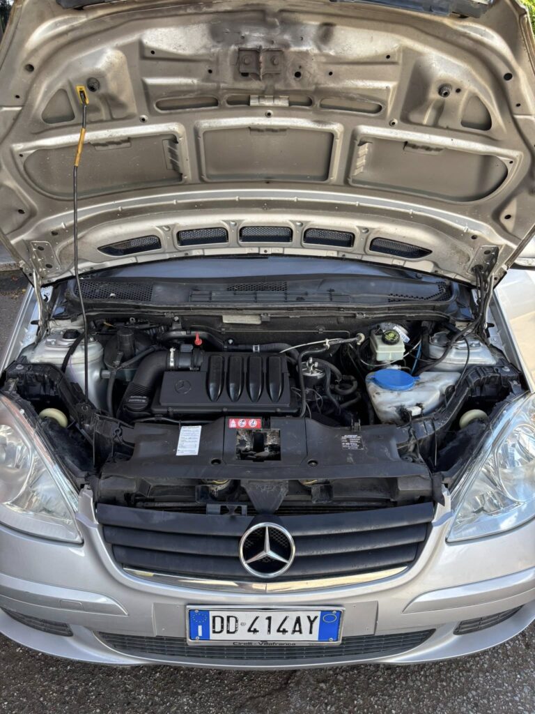 Mercedes 1.900cc