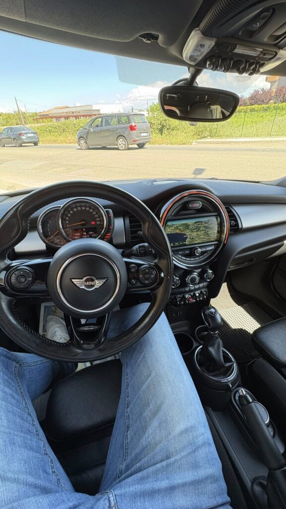 Mini Cooper 1.500cc
