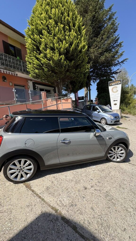 Mini Cooper 1.500cc